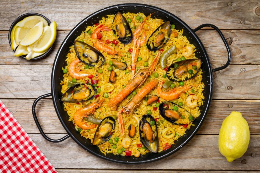 Quelle est l'origine de la paella andalouse ?